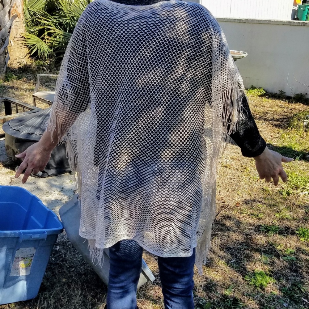 Shawl - Picture 6 of 6